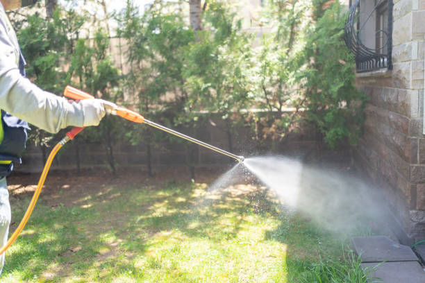 Best Cockroach Control Services  in Smithville, NJ